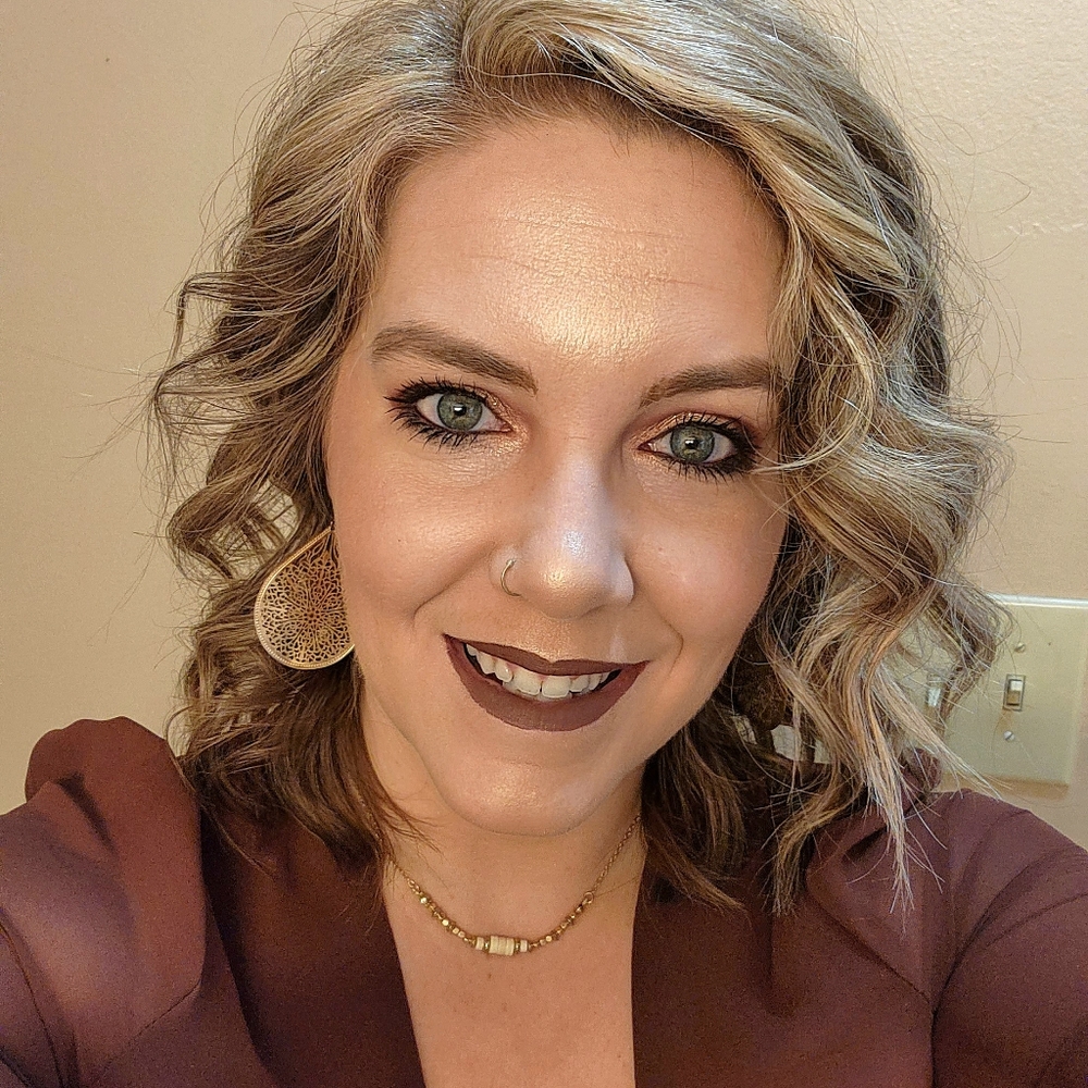 Meet your Posher, Kim